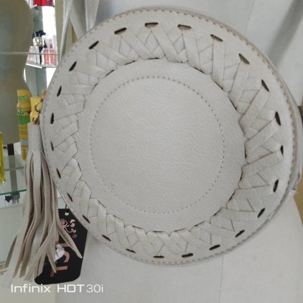 Sac à main rond élégant – Tendance & Chic