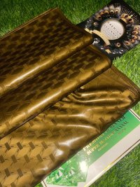 Tissu Bazin vendu en mètre - Produit 10