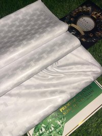 Tissu Bazin vendu en mètre - Produit 9